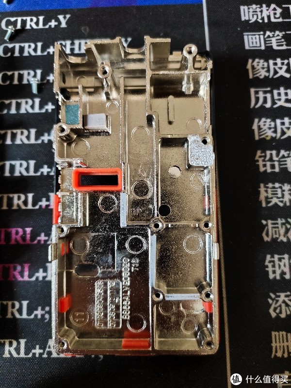 報(bào)廢品豈能直接扔垃圾桶?開膛破肚探究mag oneA8對(duì)講機(jī)