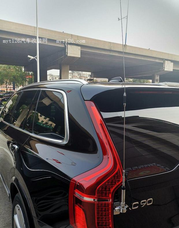 自己動手沃爾沃XC90安裝車載電臺  myt126汽車改裝網(wǎng)