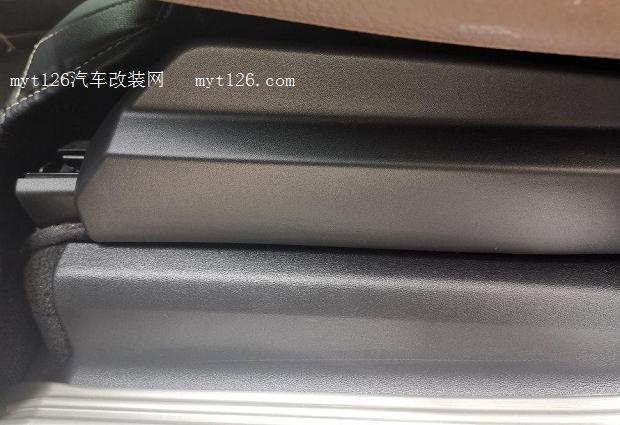 自己動手沃爾沃XC90安裝車載電臺  myt126汽車改裝網(wǎng)