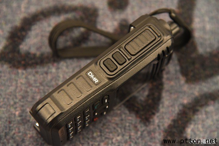 北峰DMR BF-TD511數(shù)字對講機(jī)